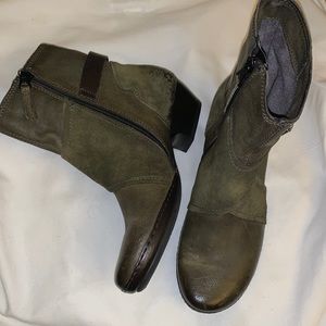 EUC Miz Mooz NYC Elwood Leather suede boot bootie crossover detail buckle  38 8